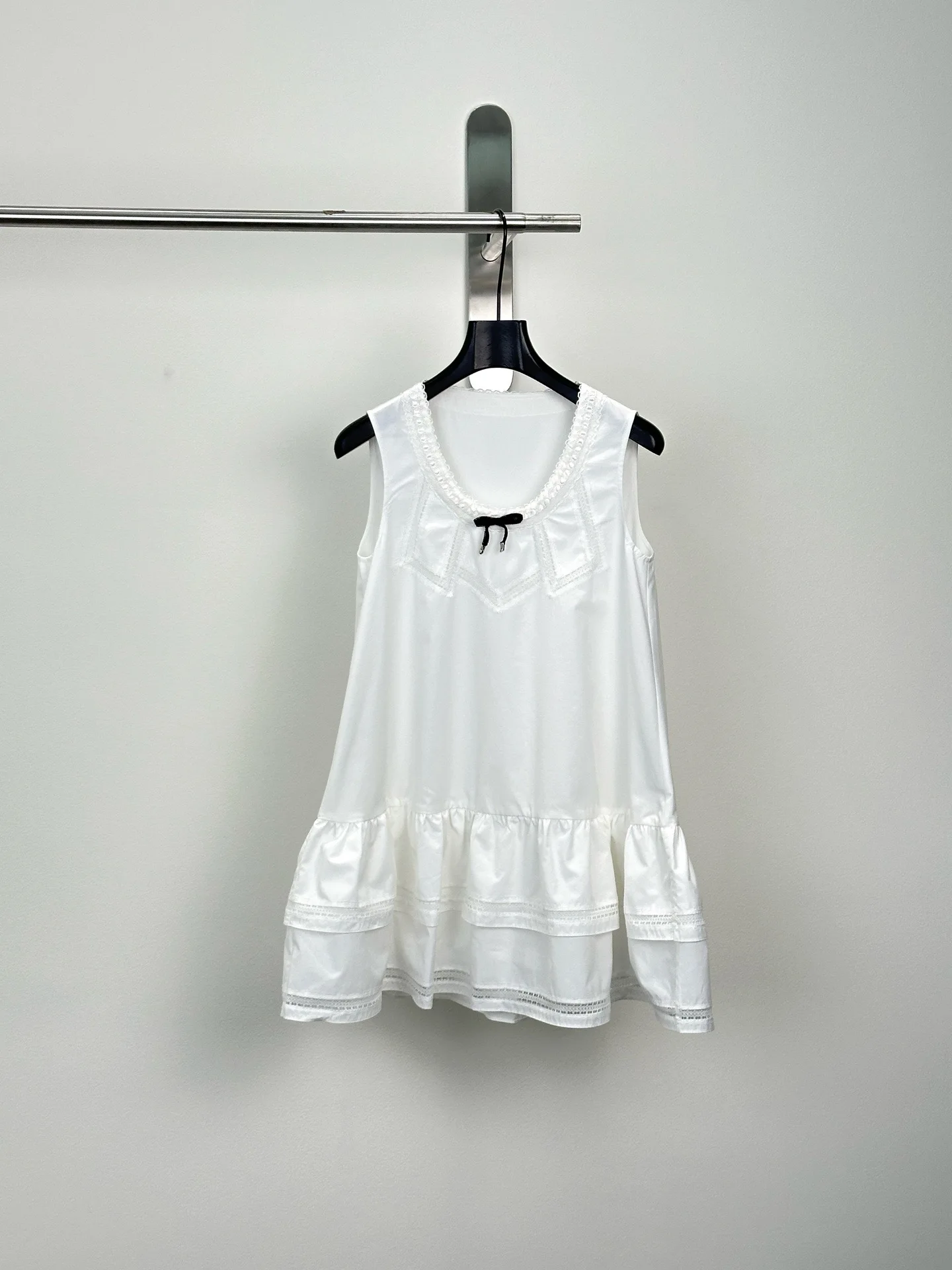 Women 2026 Summer Sleeveless A Line Dress Sweet Hollow Lace Embroidery Patchwork Layer Ruffle Flowy Dress Ladies Dating Party Mi