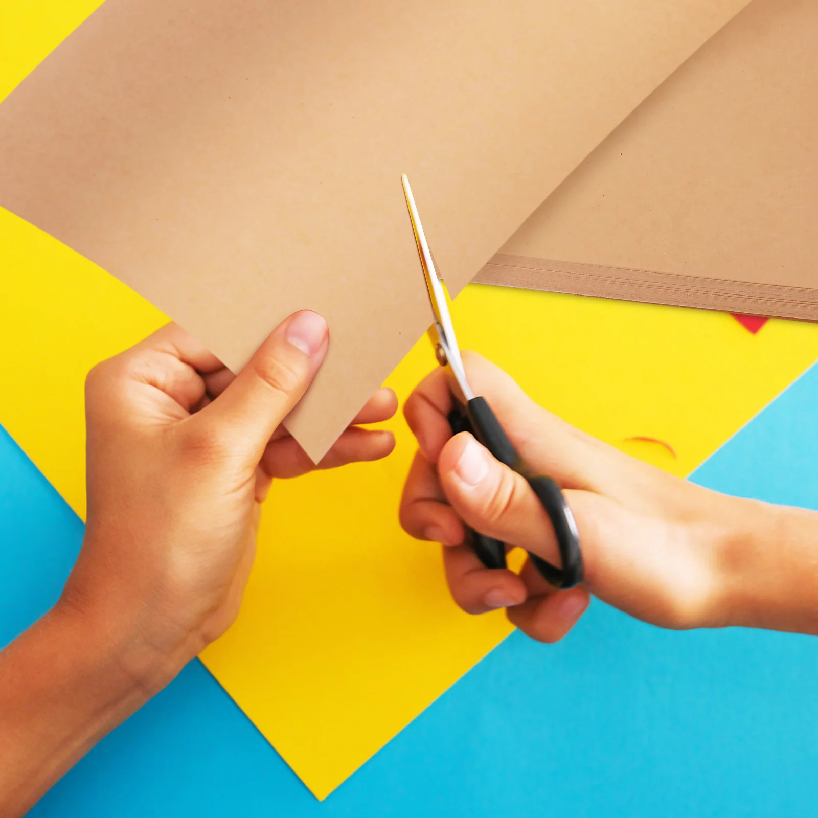 100Pcs 150gsm A4 Brown Kraft Paper Cardstock for Crafts Scrapbooking Invitations Handmade Projects Handmade Paper