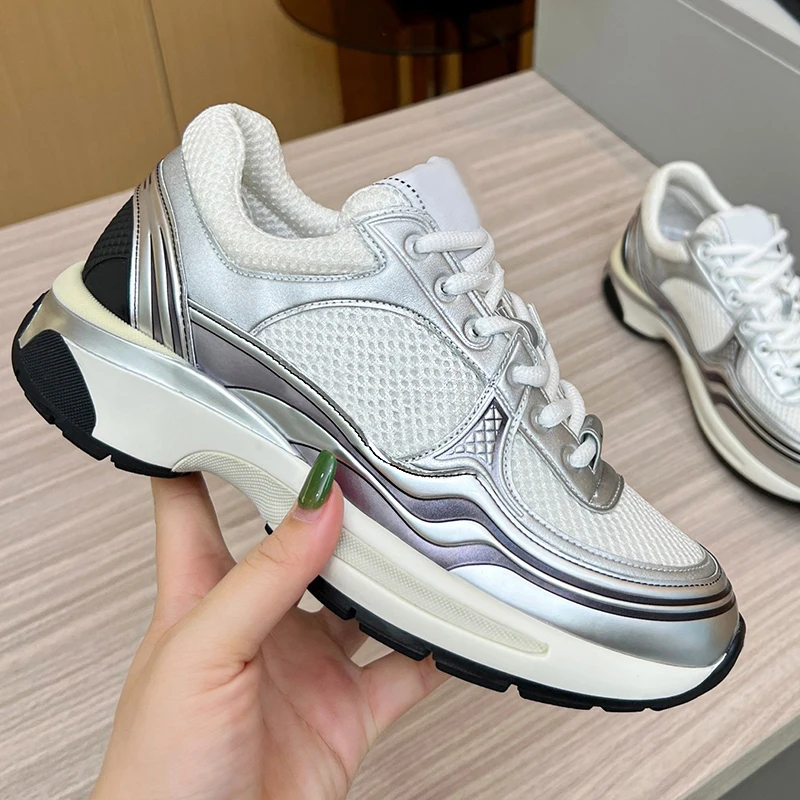 Women's casual shoes sports shoes breathable mesh flat bottom travel shoes lace up women's shoes