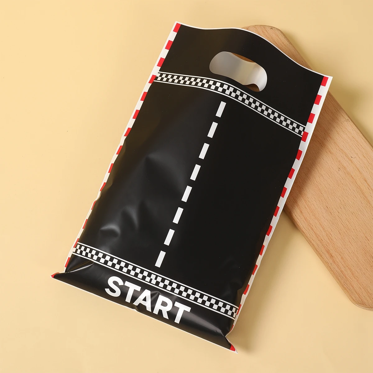 سباق السيارات موضوع هدية التعبئة حقيبة اليد سباق السيارات حفلة عيد ميلاد الديكور الاطفال الصبي حفلة عيد ميلاد لوازم كاندي علاج حقيبة #4