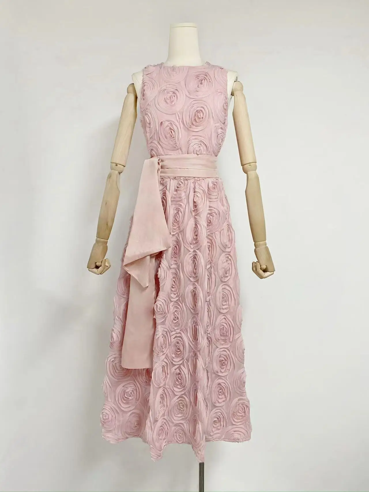 Vestidos largos de flores 3D de alta calidad para mujer, vestido sin mangas con cuello redondo y cordones, vestido hasta la rodilla de Color sólido de cintura alta para verano