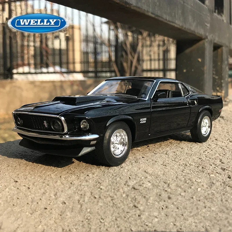 

Модель спортивного автомобиля WELLY 1:24 1969 Ford Mustang Boss 429 из сплава, литой металлический игрушечный классический автомобиль, модель высокой имитации, детские подарки