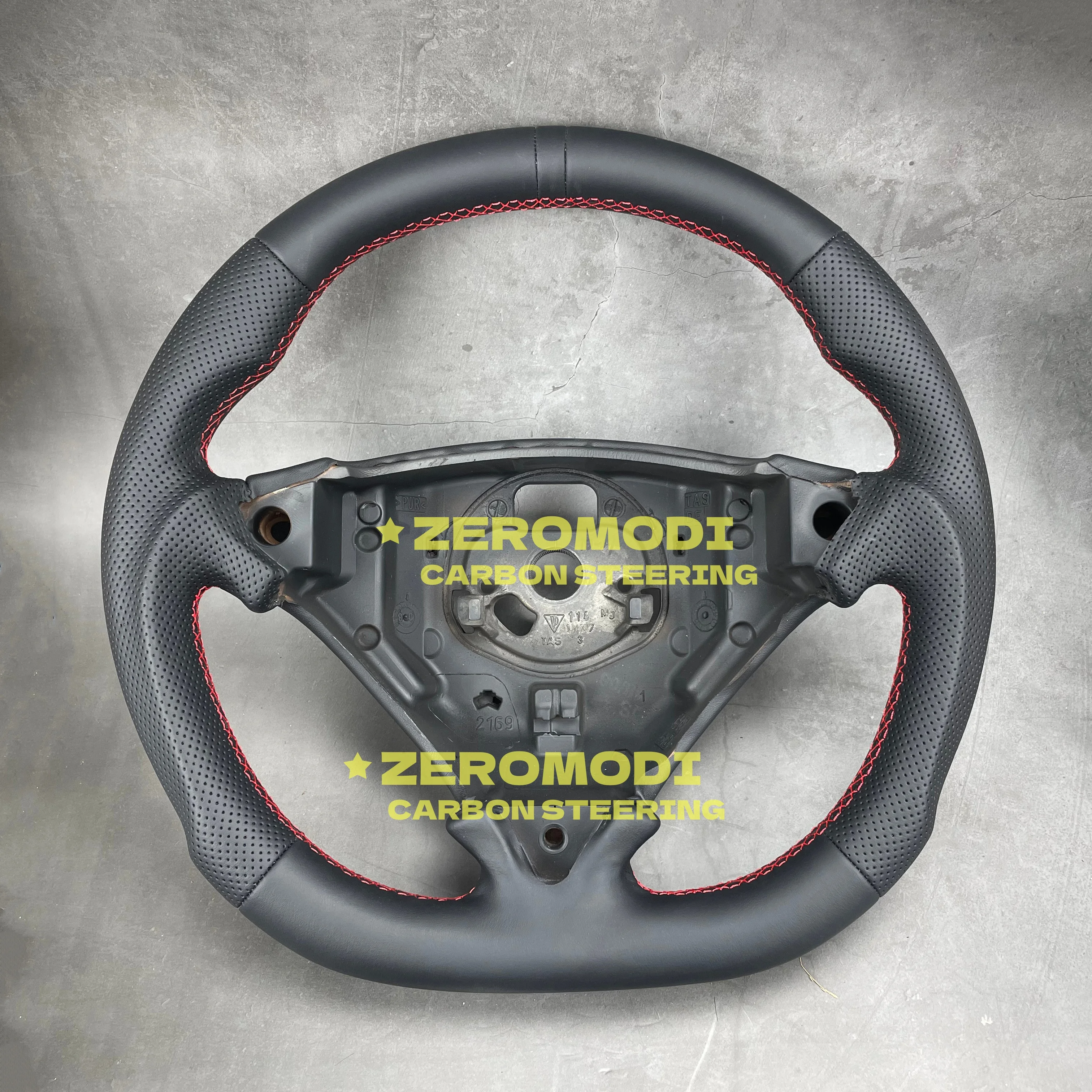 

Для PORSCHE Cayenne 957 955 958 S GTS Turbo 7L5 рулевое колесо с плоским дном в комплекте