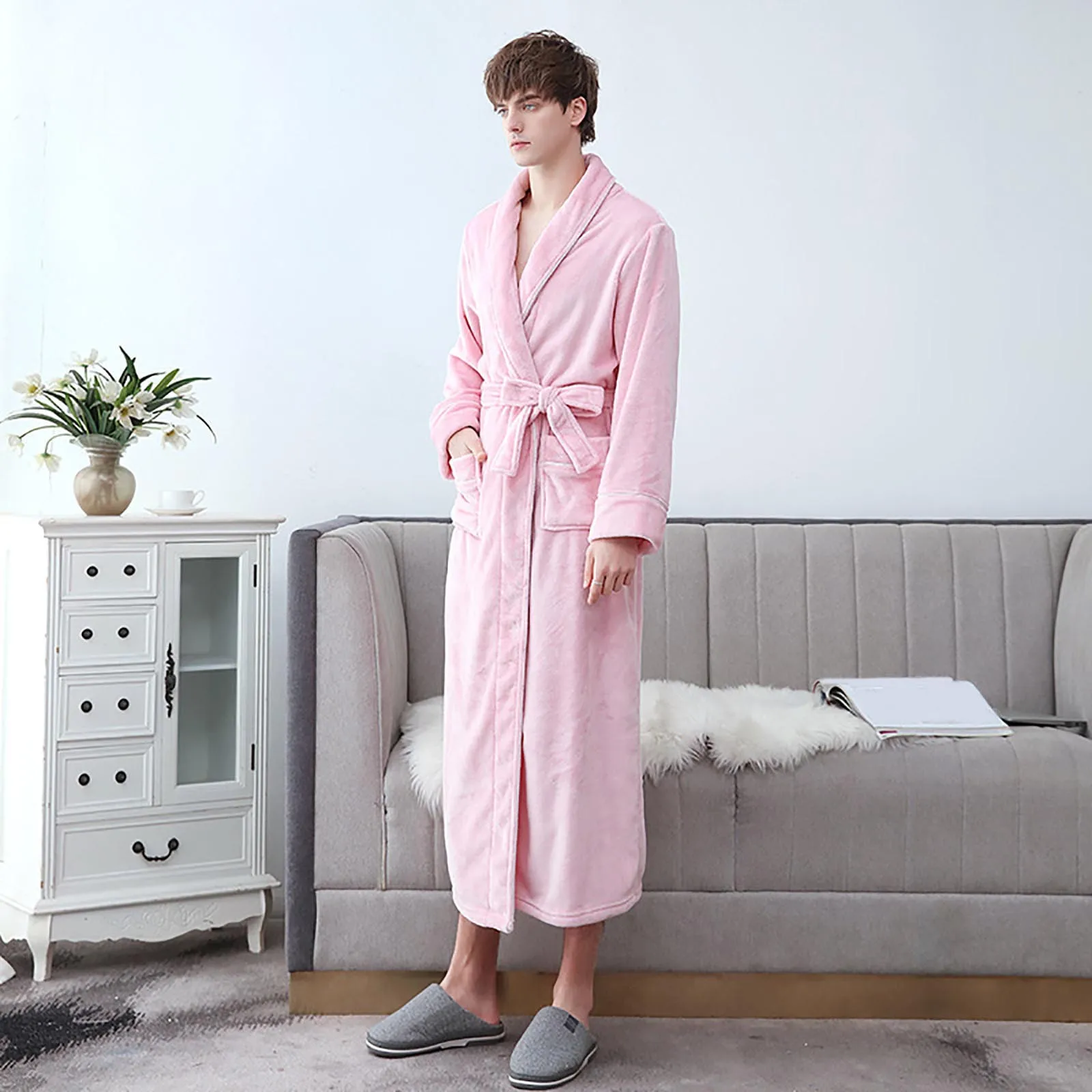 Female Autumn and Winter Warm Long Coral Velvet Thick Couple Bath Bathrobes Men Women Pajamas Shower Robe Bath Towels For Adult