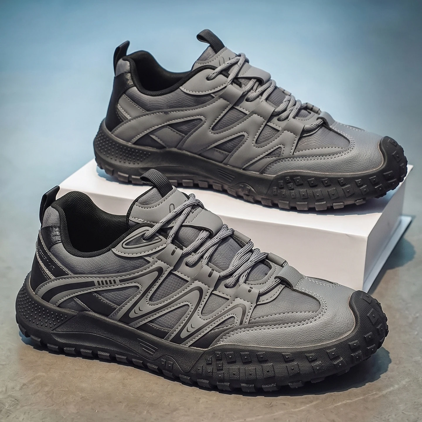 New Autumn Fashion Casual Shoes for Men Women Anti-slip Lightweight Rebound Sports Shoes Comfortable Daily Commute Walking Shoes