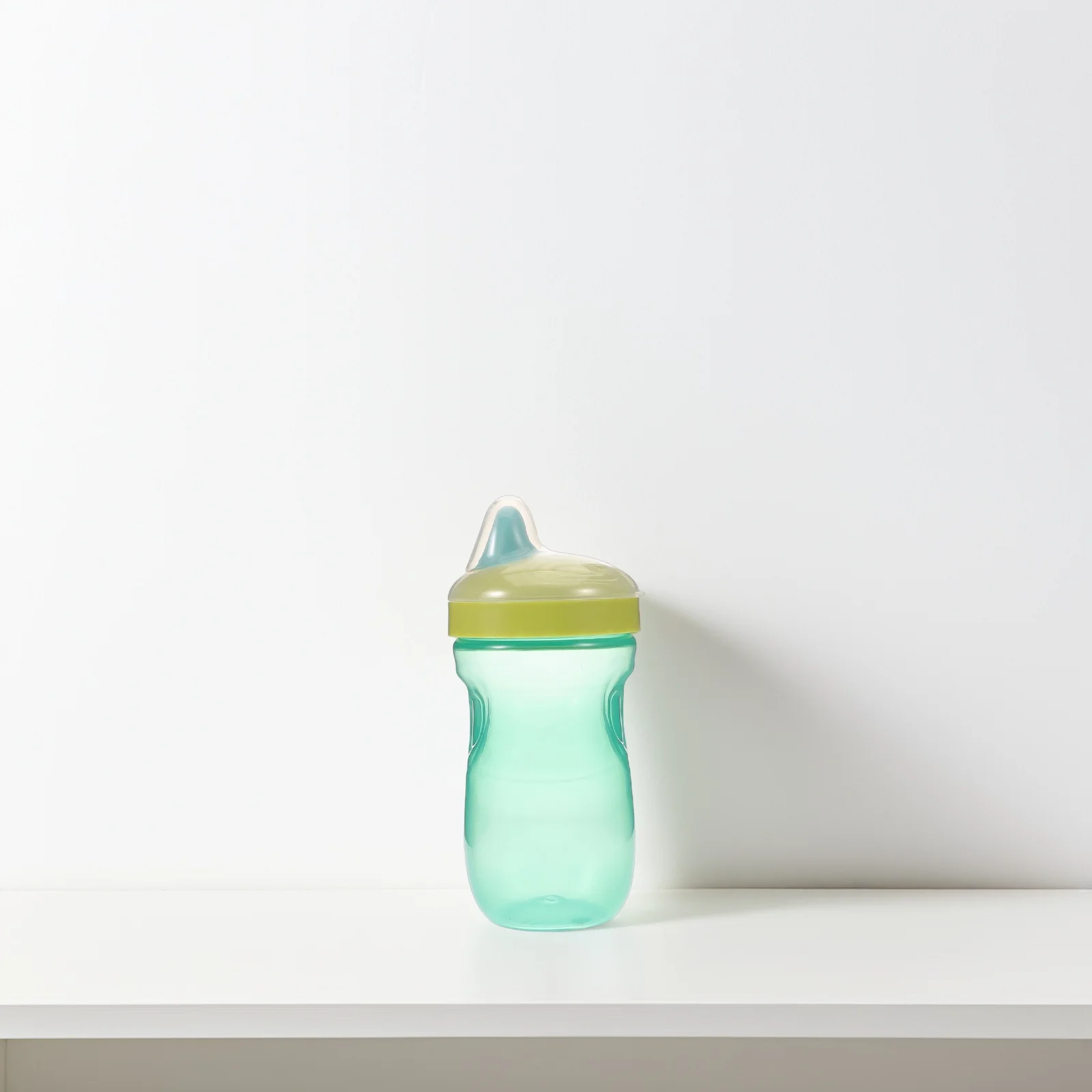 

Детская бутылочка для питья с жестким носиком, непроливаемая пластиковая чашка для детей, герметичная тренировочная чашка, легкая бутылка для воды