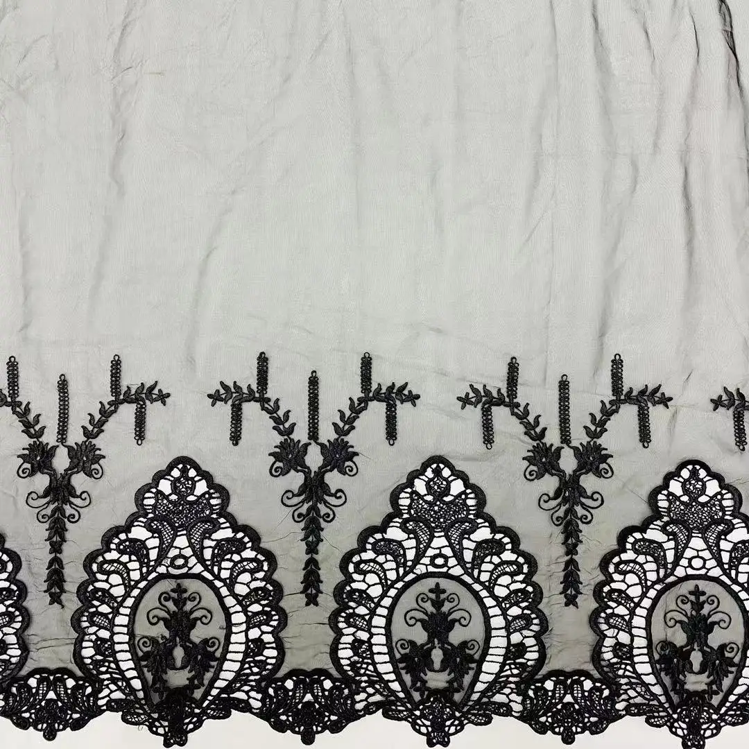 

New products are on the shelves of elegant and European yarn hollow embroidery lace