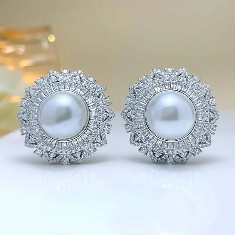 10 carat luxurious earrings with a high-end feel, 925 sterling silver earrings with full diamonds from Europe and America