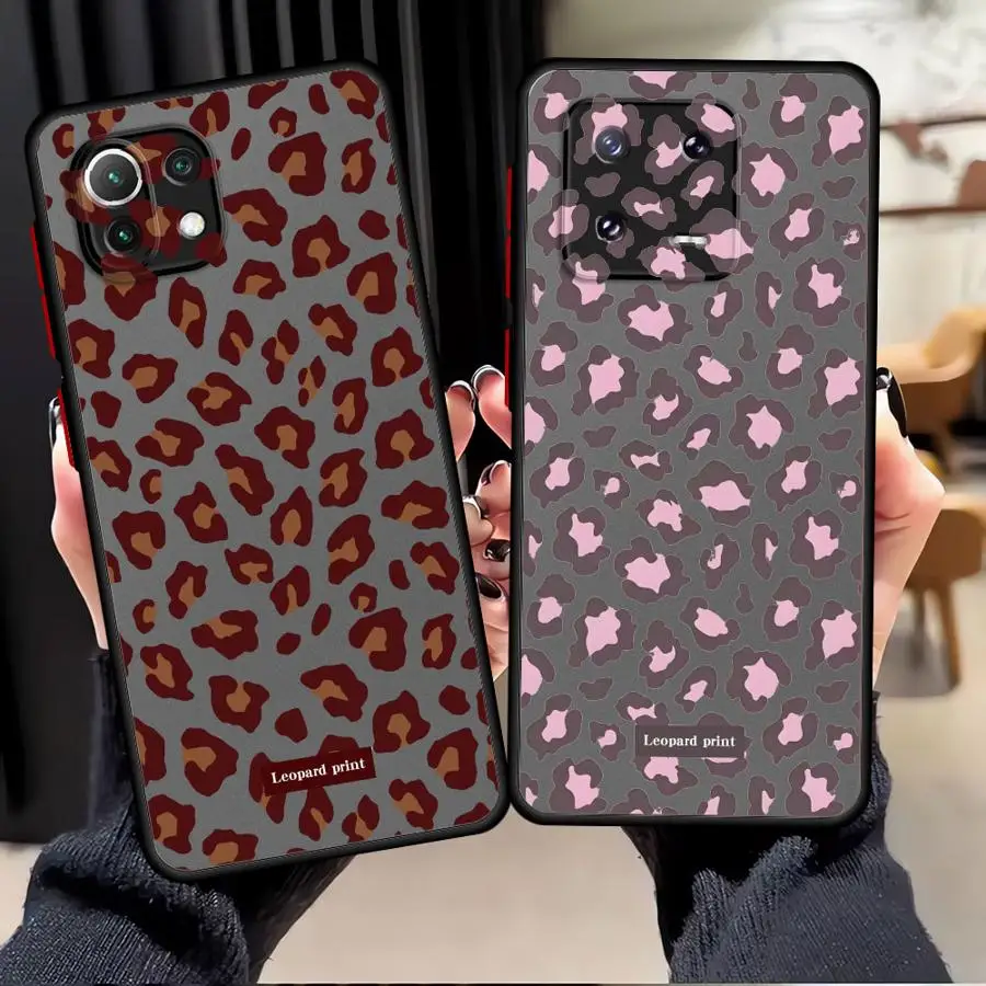 Leopard Print Phone…