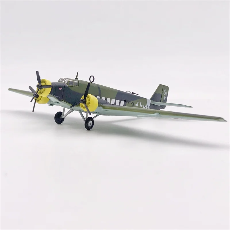 Diecast 1:144 Scale World War II German Junkers Ju52 Transport Aircraft Model Alloy Simulation Ornaments Collection Souvenir