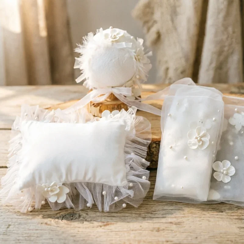Newborn Photography Lace Accessory Set Posing Pillow Wrap Headband Unisex Design For Baby Boys Girls Studio Portrait Shooting