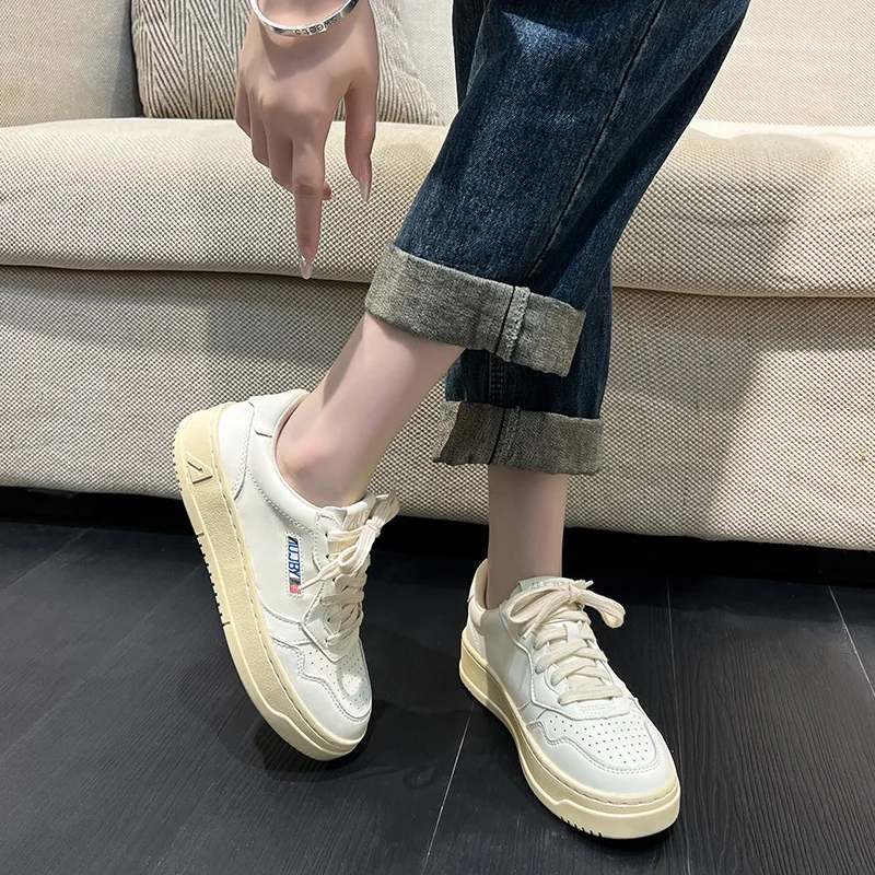 Thick-soled White Shoes for Women 2025 German Training Shoes Casual Sports Breathable Niche Sneakers Ins Trend