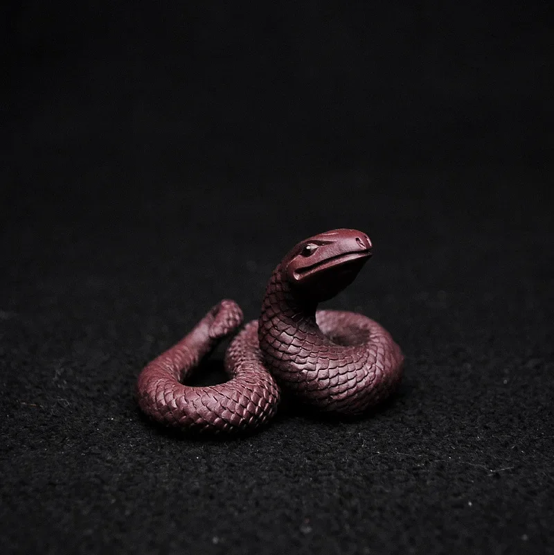 

Handmade Yixing raw ore purple sand tea pet old purple mud zodiac snake famous sculpture tea room ornament for friends