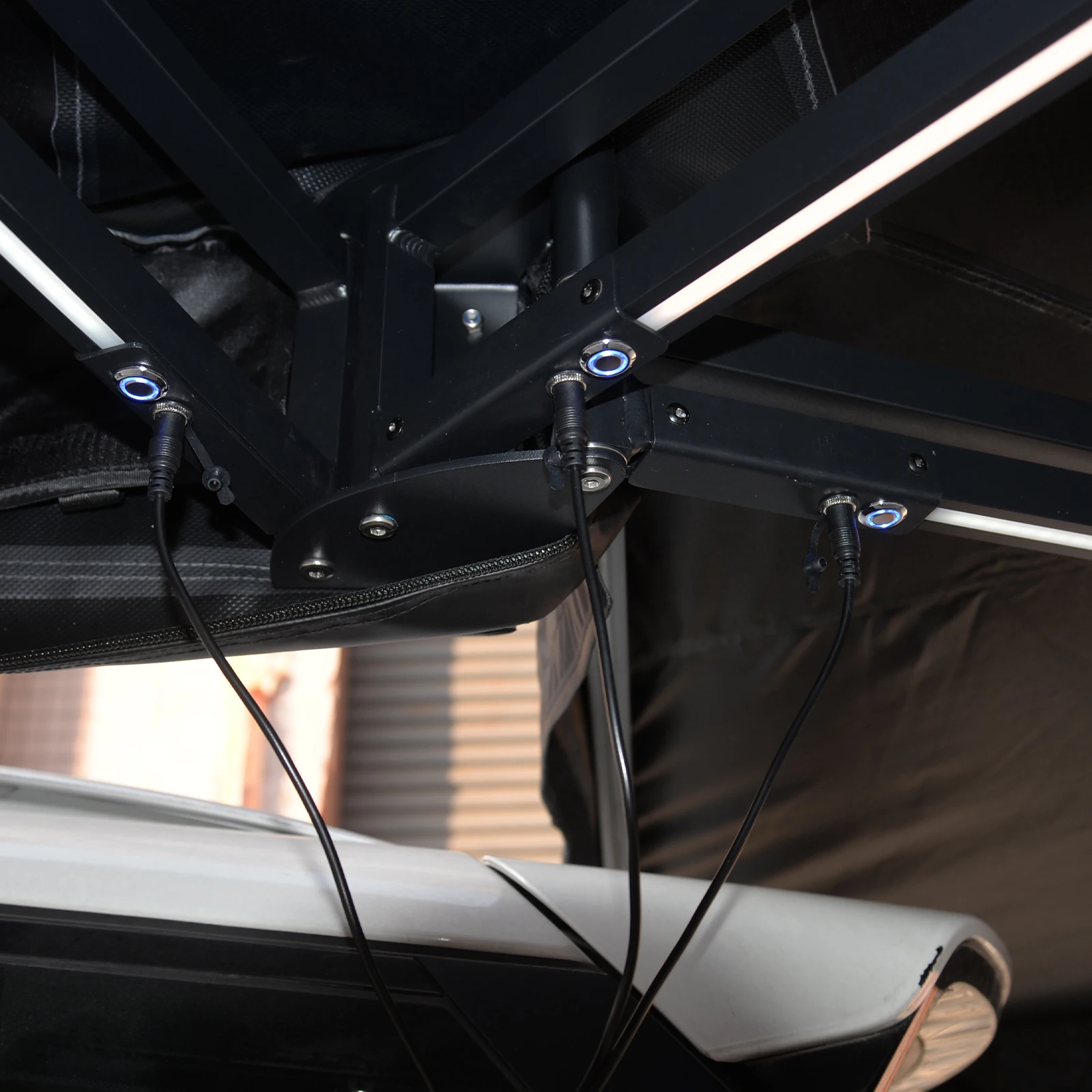 Aluminum hard shell roof tent sunshade 270 degree version car side awning freestanding awning