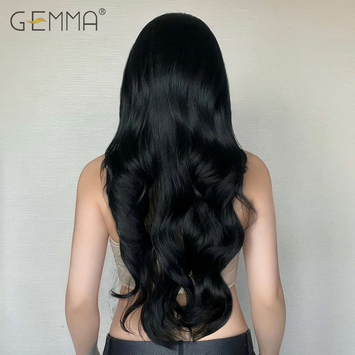 GEMMA Czarna Długa Falista Syntetyczna Peruka Naturalna Czarna Body Wave Peruki dla Kobiet Afro Cosplay Codzienne Włosy Środkowa Część Odporna Na