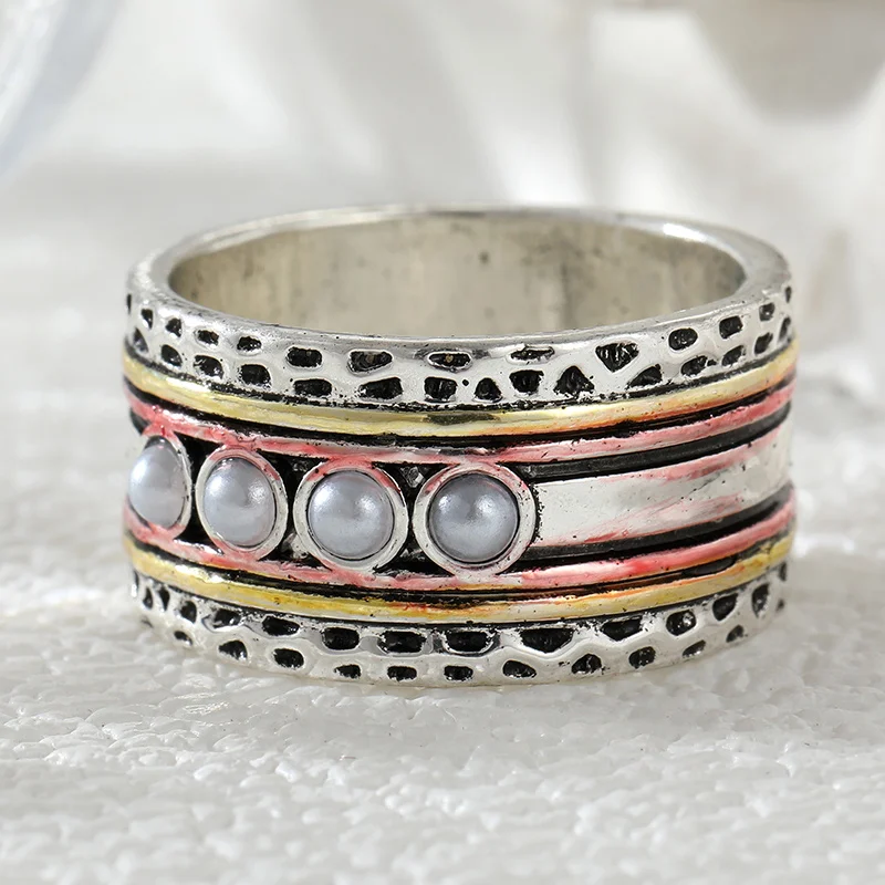 Bohemian Style Vintage Wide Face Metal Ring Women's Exotic Vacation Style Accessory Retro Casual Ring Jewelry