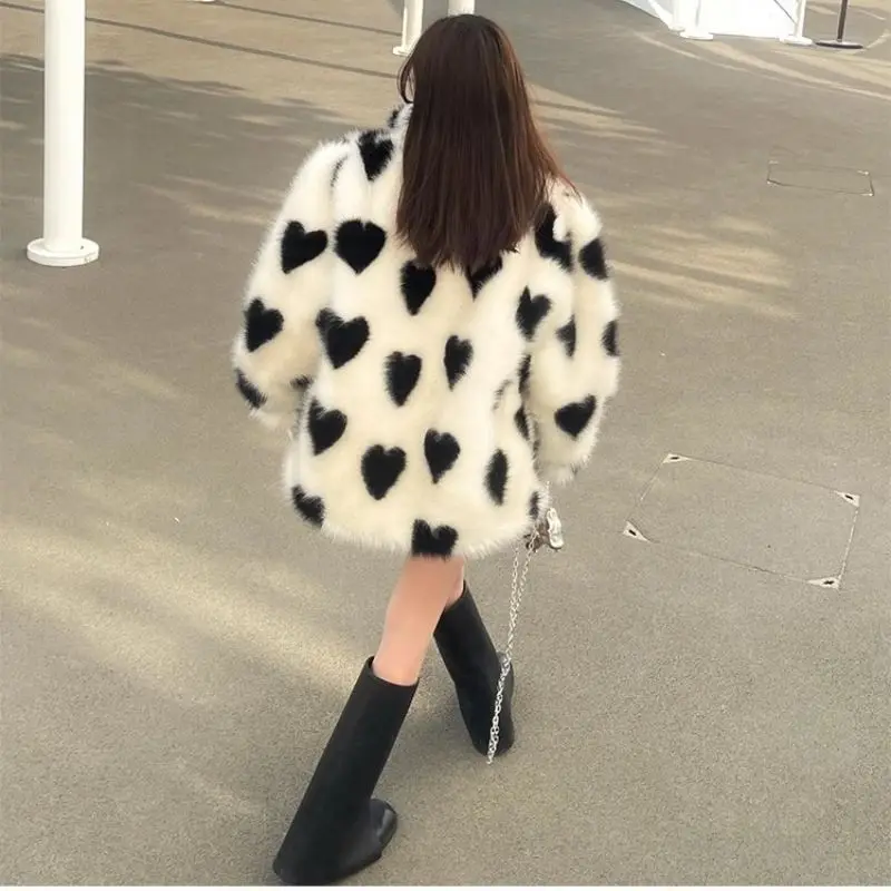 Black and White Caring Environmentally Friendly Fur Coat Loose Faux Fur Coat Women's Young Style Thick Coat