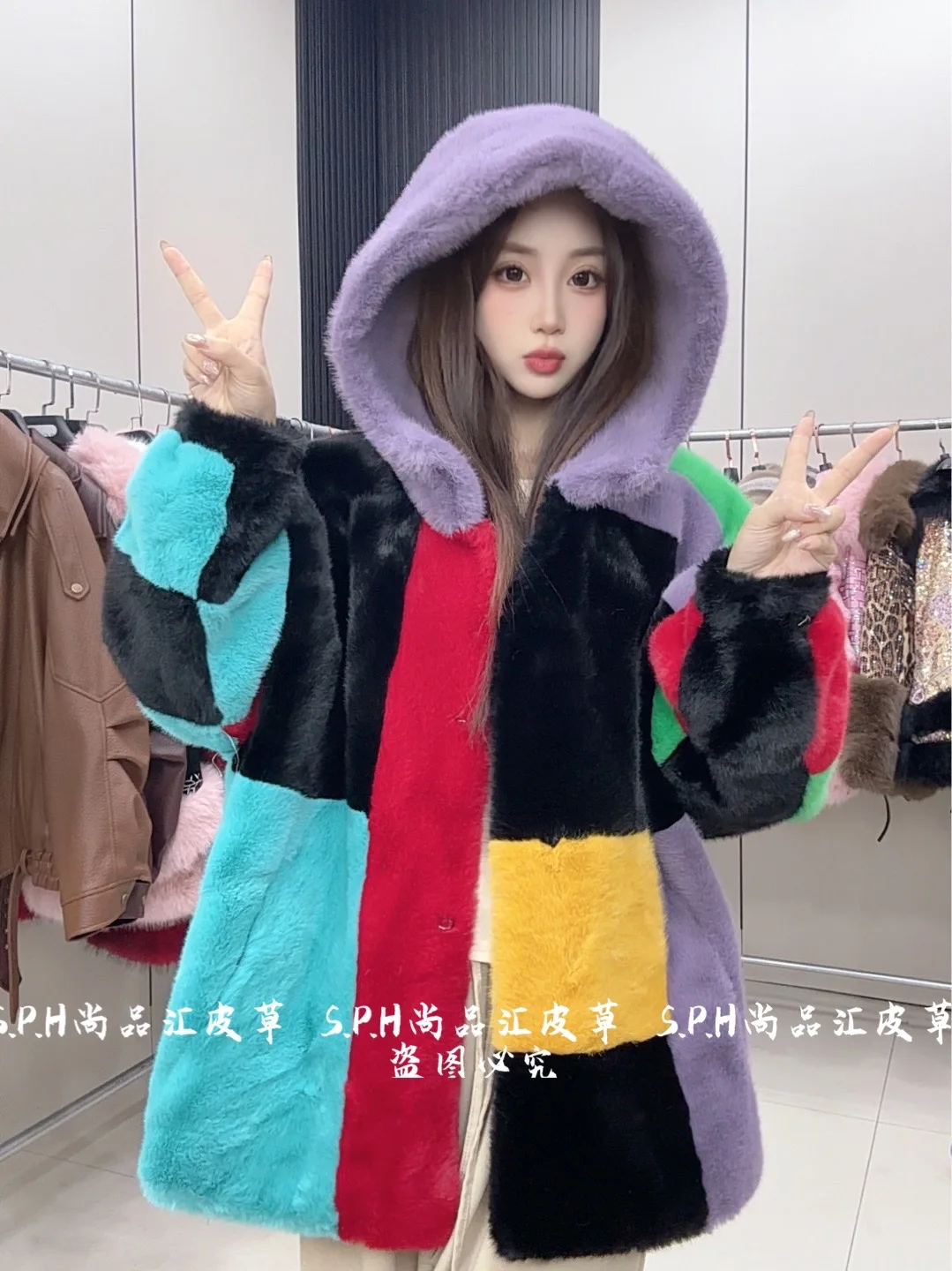 Geometric Hooded Faux Fur Jacket New Women's Winter Thickened Color-Block Long-sleeved Casual Loose Warm Comfortable Furry Coat