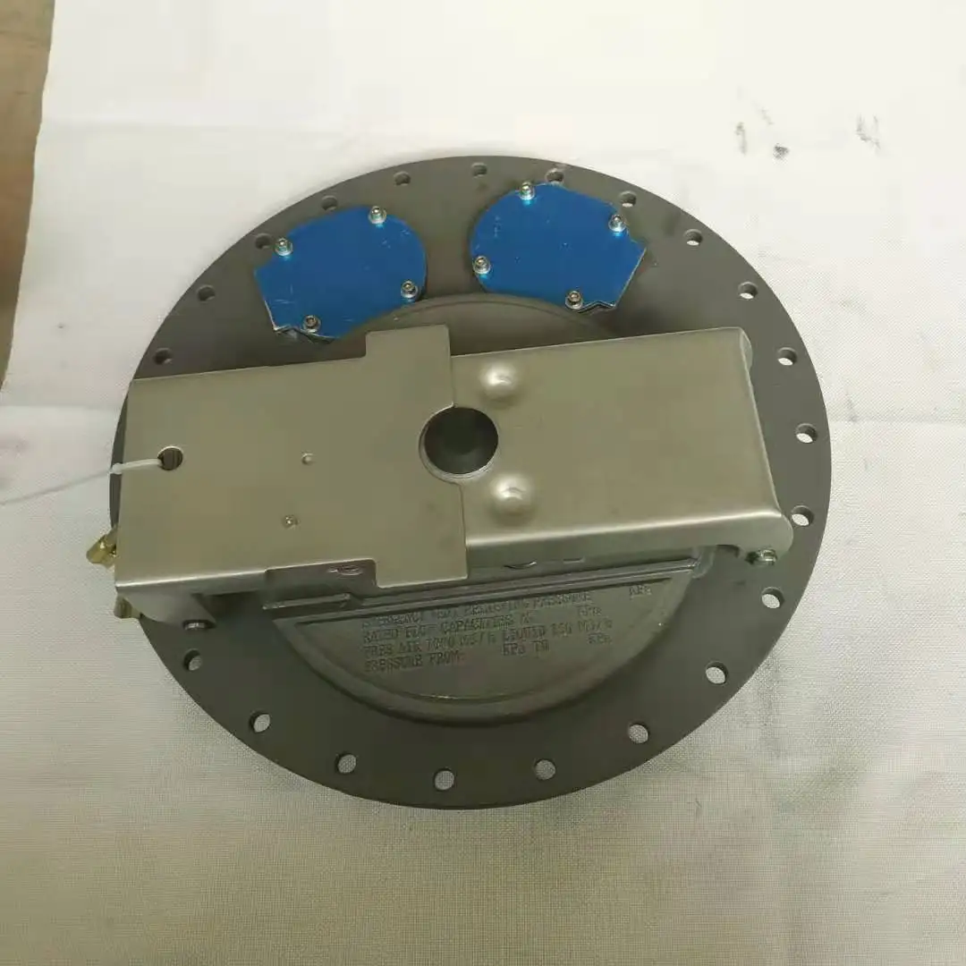 CHKJ-2025NEW16 بوصة و20 بوصة غطاء فتحة فتحة الألومنيوم والكربون الصلب مع شفة سفلية لشاحنة ناقلة الزيت #2