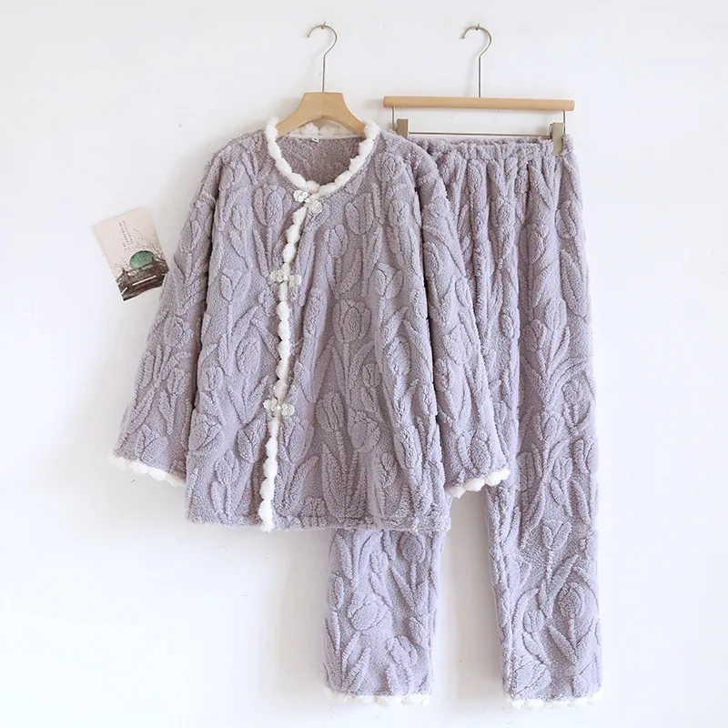 

New Chinese Style Tulip Embroidery Flannel Warm Pajamas Women Autumn Winter Women's Velvet Home Suit Set