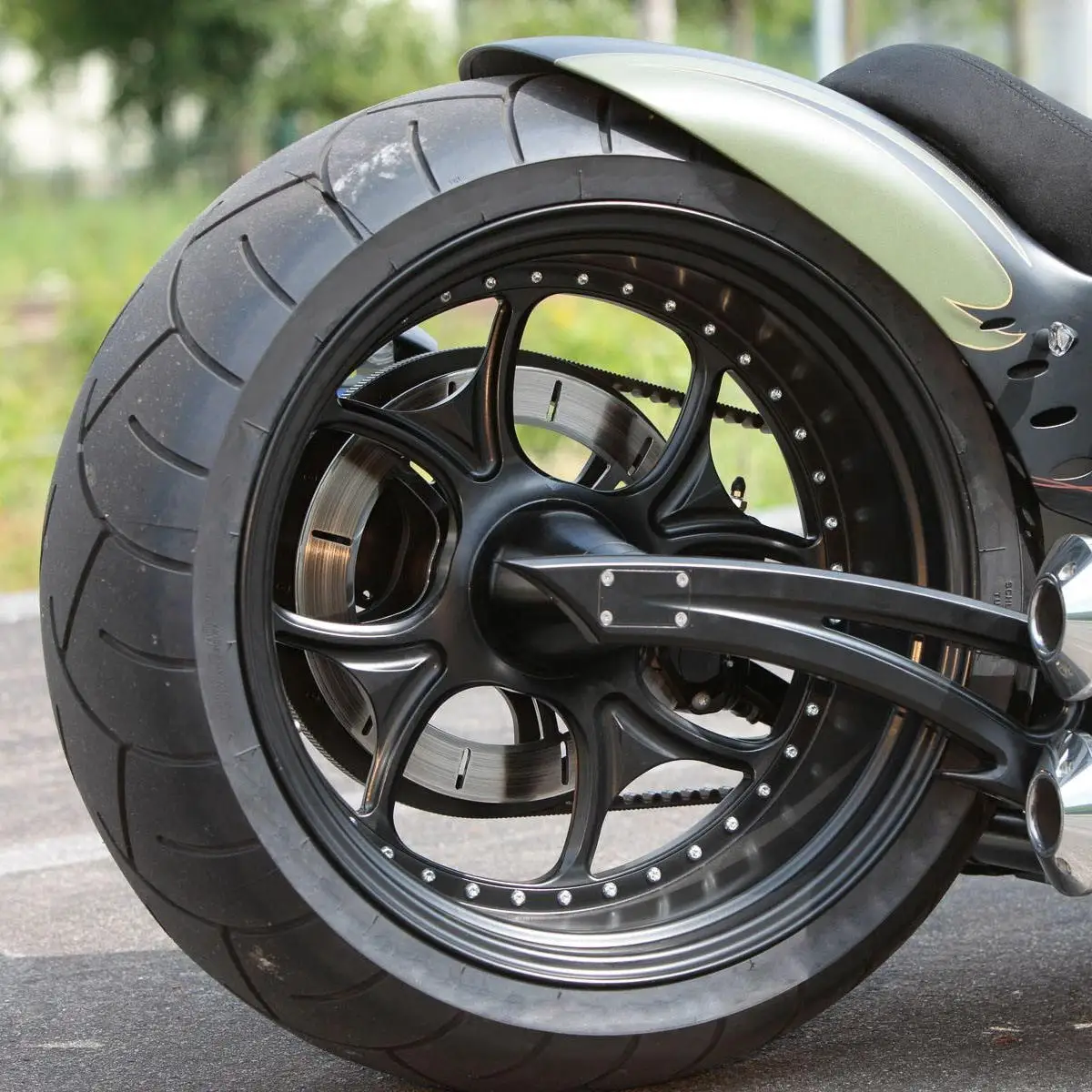 

21x5.5 Inch Motorcycle Rim Forged Wheel for Harley Touring 09-Later Street Road Road King Electra Tri
