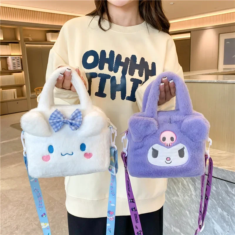 

Sanrio Plush Cosmetic Bag Women Cartoon Embroidery Kuromi Melody Cinnamoroll Hello Kitty Makeup Bag Girls Portable Small Handbag