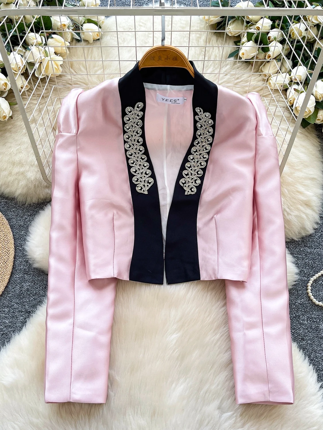 

Повседневное женское пальто Jaet с жемчугом, приталенный отложной воротник, цвет Blo Faionable, маленький костюм, пальто