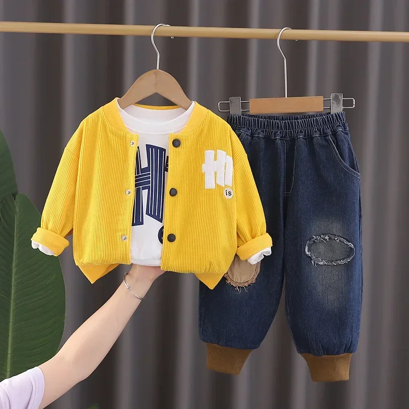 

0-4 year old boy's cardigan jacket jeans three piece set Korean casual sportswear Children's letter printed long sleeved set