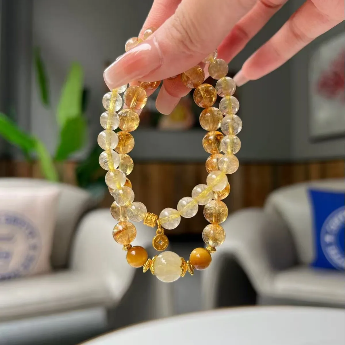 

Natural Blond Crystal Double Circle Bracelet Women's Fashion Light Luxury Citrine Bracelet Niche Design