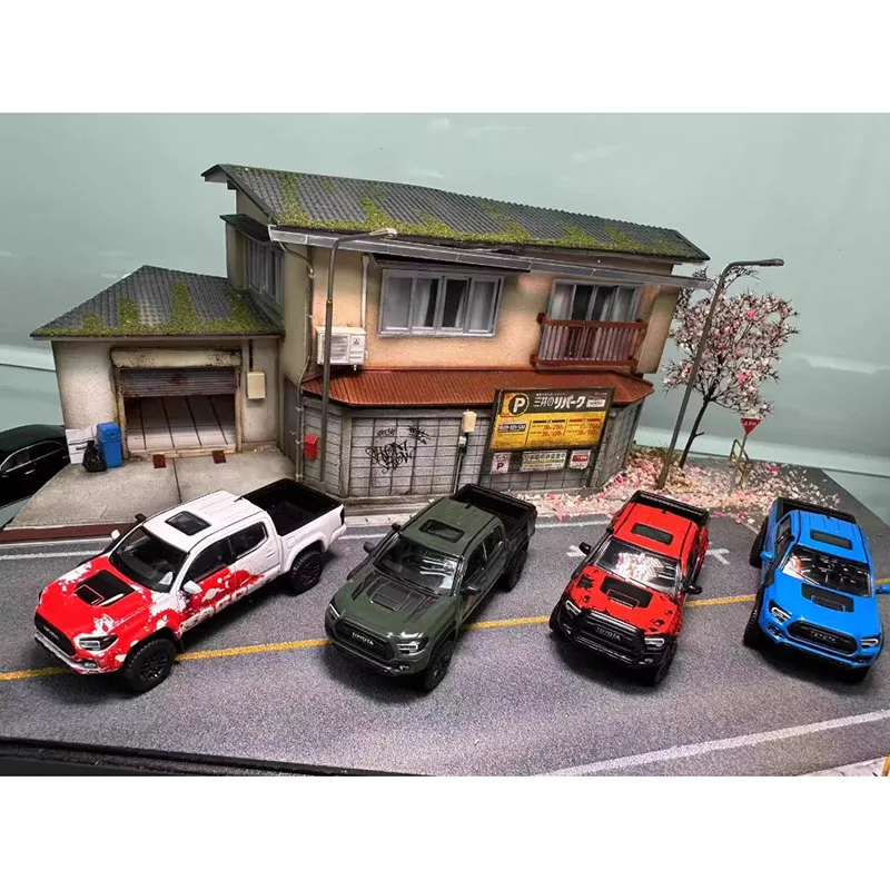 Diecast Unique UM 1:64 Scale Tacoma Alloy Car Model Classics Adult Souvenir Gift Static Display