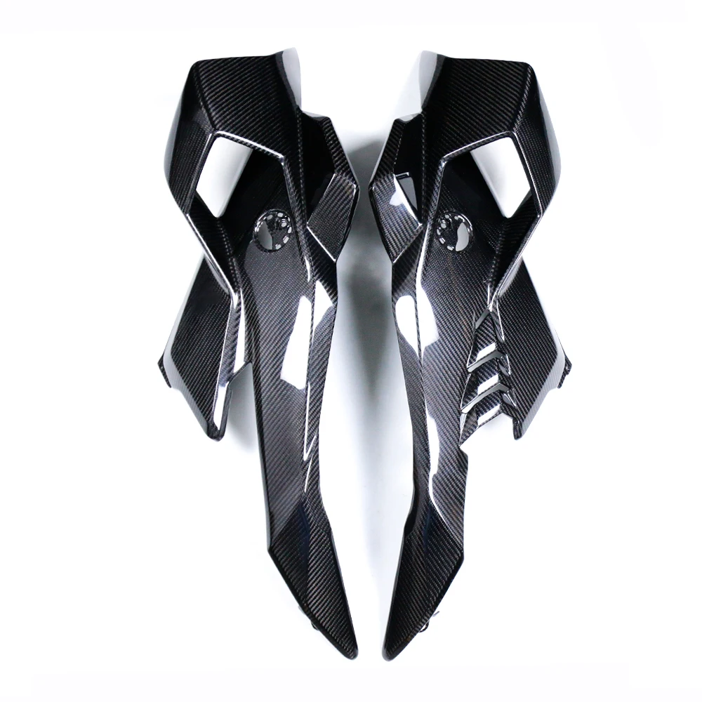 100% Carbon  Real 3K Dry Carbon Fiber Motorcycle Front Upper Side Panel With Winglets Fairing for S1000RR 2025