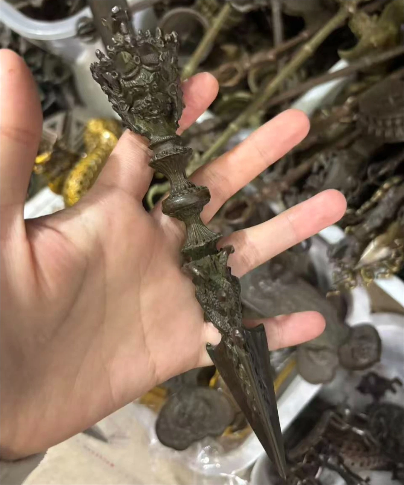 Exquisito Budista Tibetano Hayagriva Buddhism Three Sides Vajra Pestle Crafts