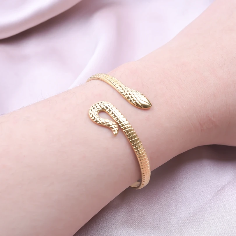 Fashion Simple Snake Shaped Open Cuff Bracelet Handcrafted Punk Stainless Steel Cuff Bangles Women Girls Birthday Jewelry Gifts