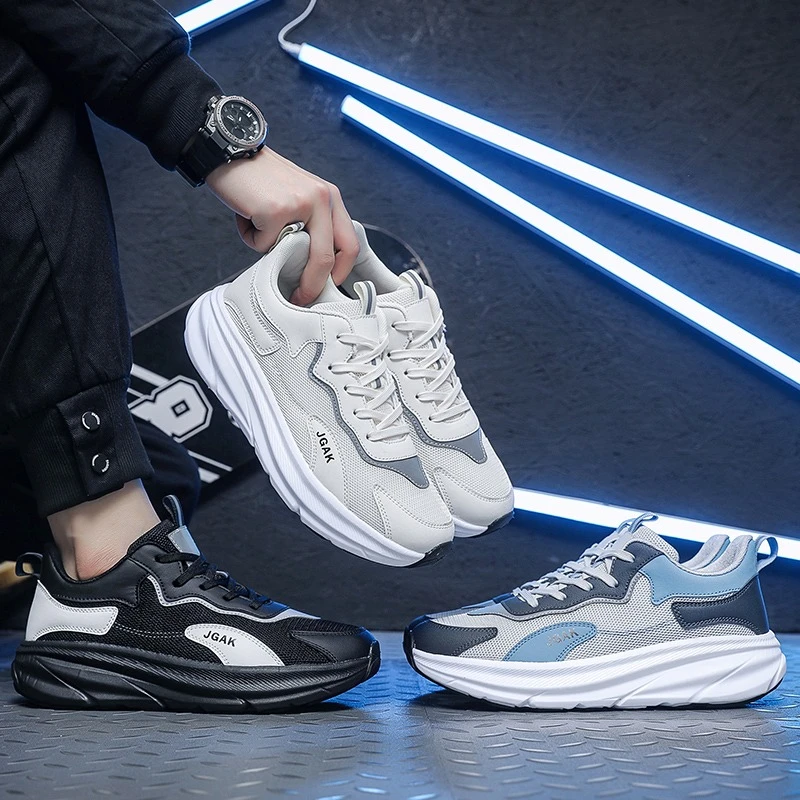 

Men's Running Color-matched Fashionable Round-toed Soft-soled Lace-up Large-sized Casual Lightweight All-season Sports Shoes