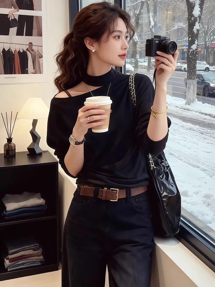 Black Half-High Collar Shoulder Bared Long Sleeve Base Shirt Women's Autumn Winter New Style High End Feeling Inner Wear Top