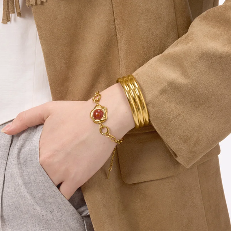 

Original Design Agate Bracelet Light Luxury High-end Feel Stainless Steel Hand Jewelry Women's Accessories Design Sense