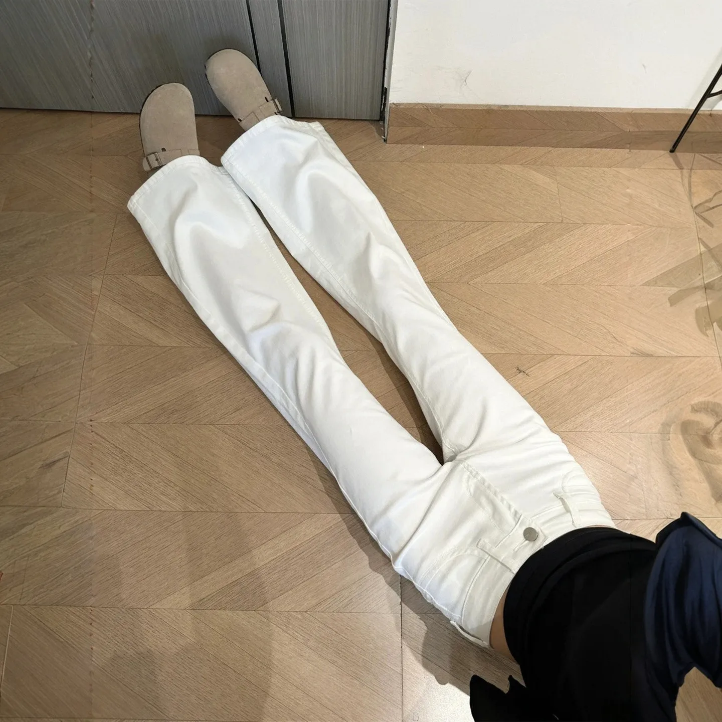 Fashionable High-Waisted Slimming Straight Leg Micro Flared Jeans Women's Casual Elastic Denim Pants High Elasticity White