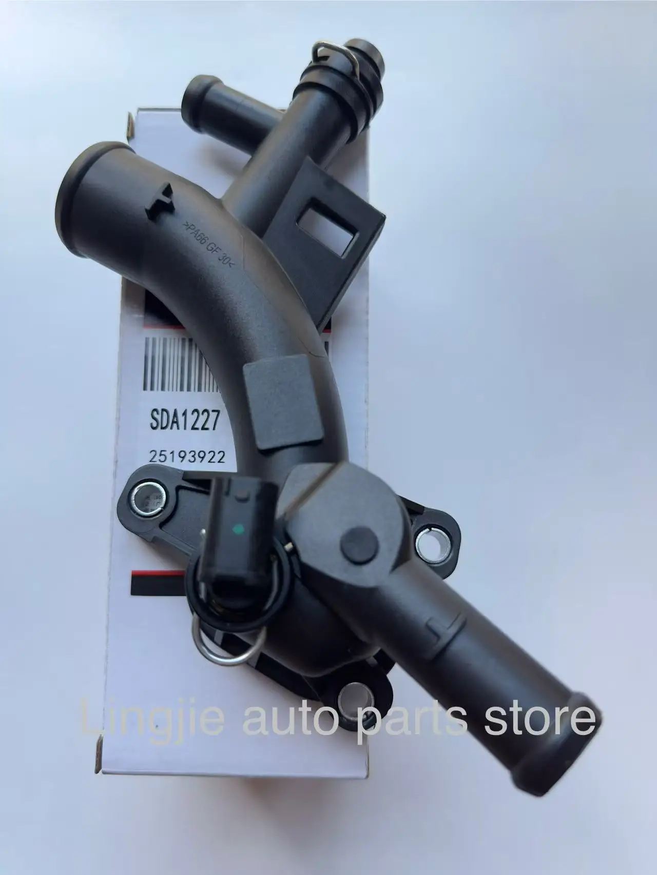 

The engine coolant thermostat housing 25193922 is suitable for Buick Encore, Chevrolet Cruze, Chevrolet Sonic,Opel