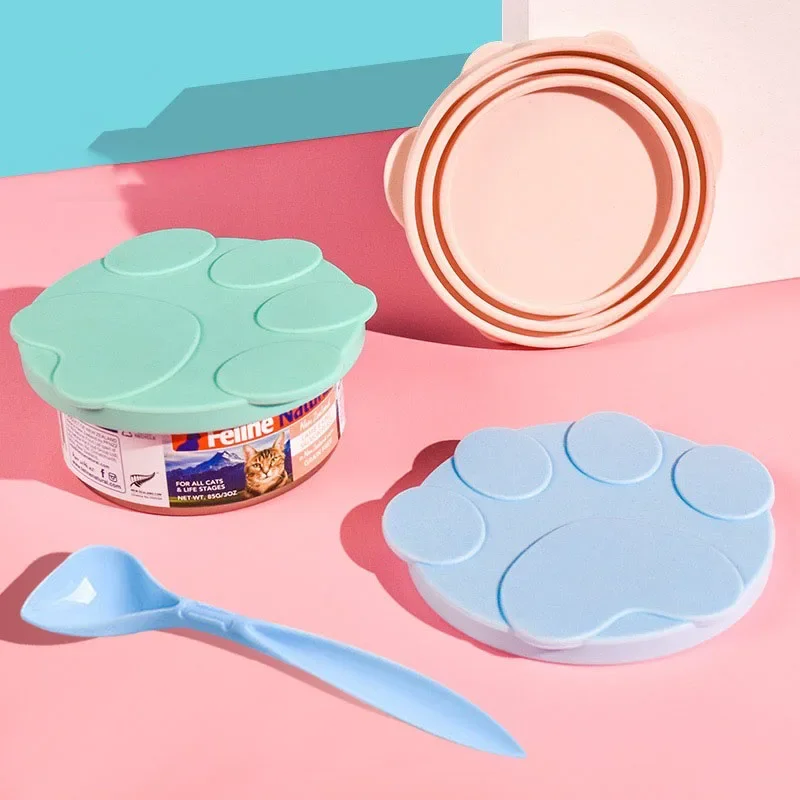 Portable Silicone Canned Lid Spoon Reusable Cover Sealed Pet Food Can Lids For Puppy Cat and Dog Food Storage Fresh-Keeping Item