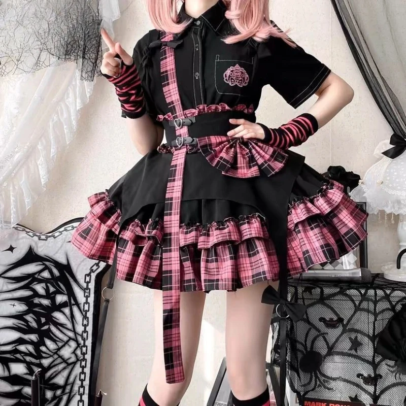 

Original Y2K Dark Grid Splicing Young Girl SK Singing Costume Gothic Lolita Elegant Bow Ruffles Short A-line Mini Skirts Sweet