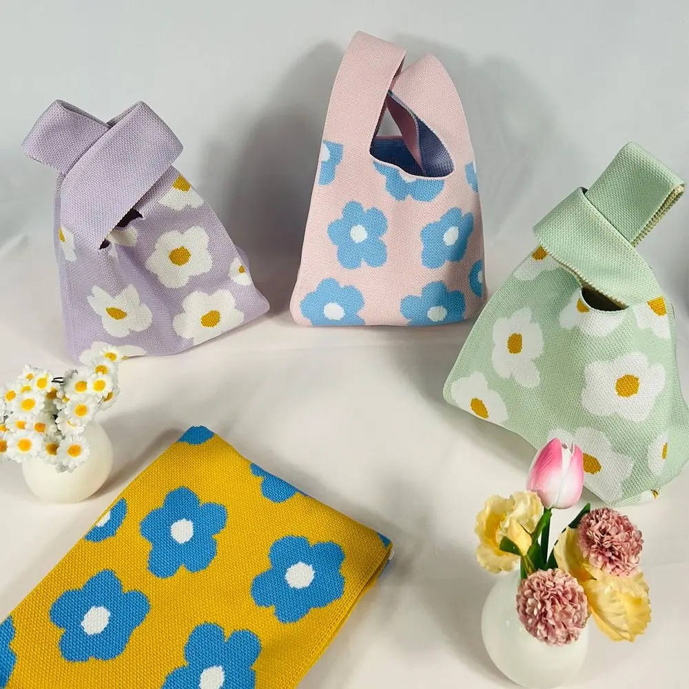 

Fashion Flower Embroidery Knitted Handbag Women Mini Knot Wrist Bag Casual Tote Bag Student Handmade Shopping Bags