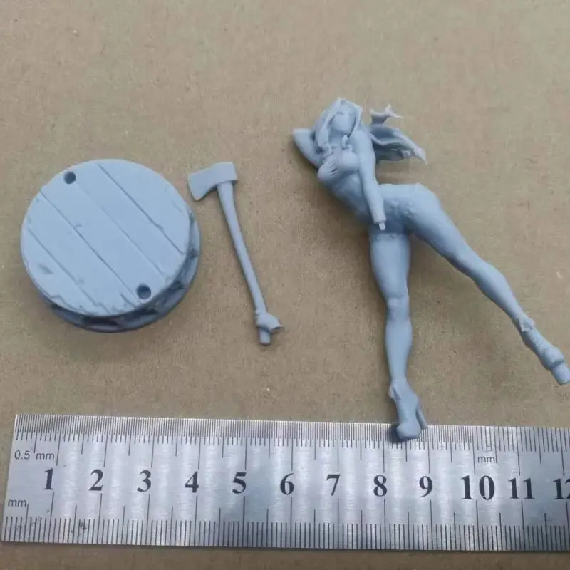 Donna mascherata Fai da te Figura in resina Miniature in scala 1/24 Kit modello assemblato Diorama smontato e figurine non verniciate Giocattoli per hobby