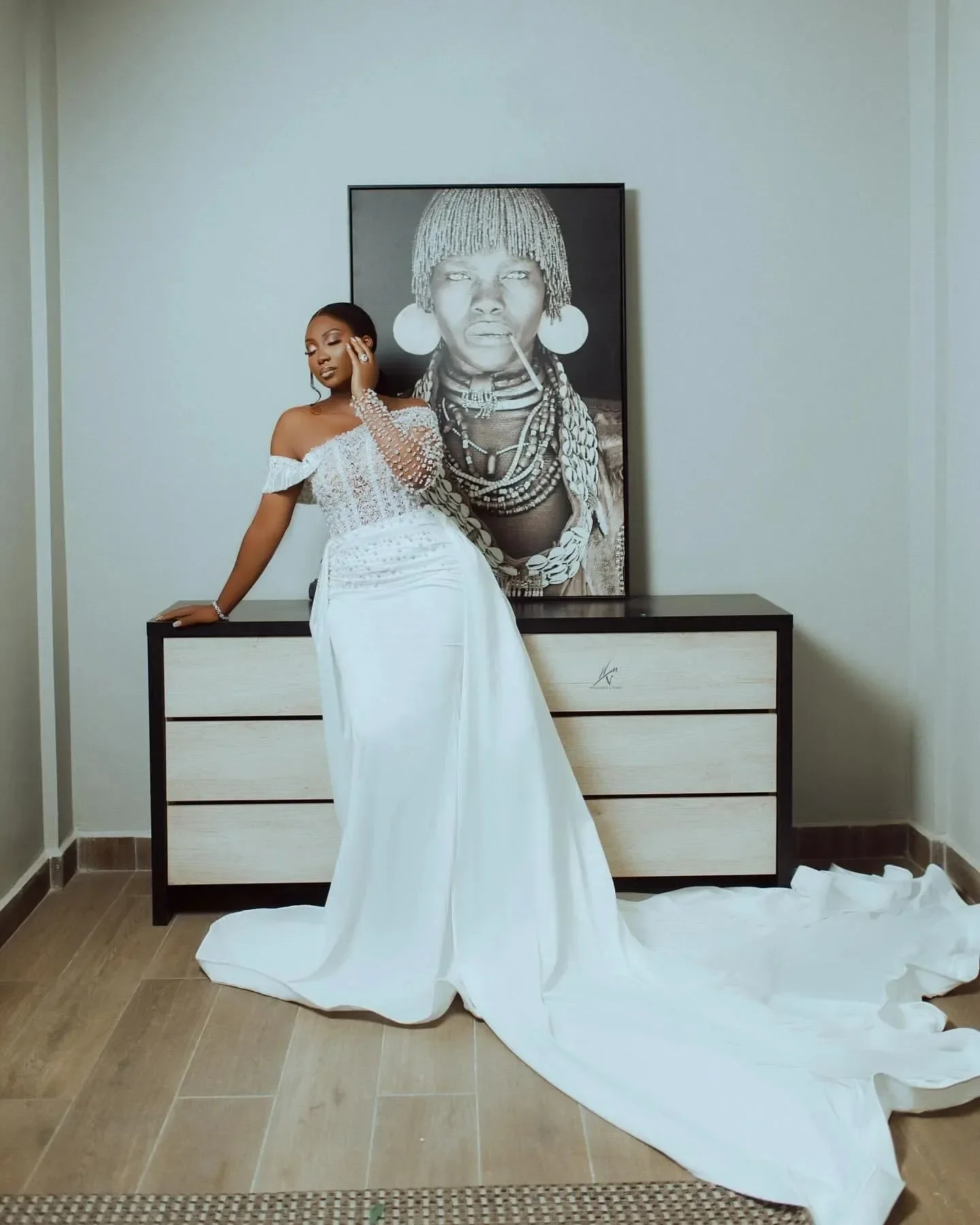 Customized Off the Shoulder Sparkly Pearls Beads Wedding Dress Robe De Mariée Detachable Train Mermaid  Long Sleeve Bridal Gown