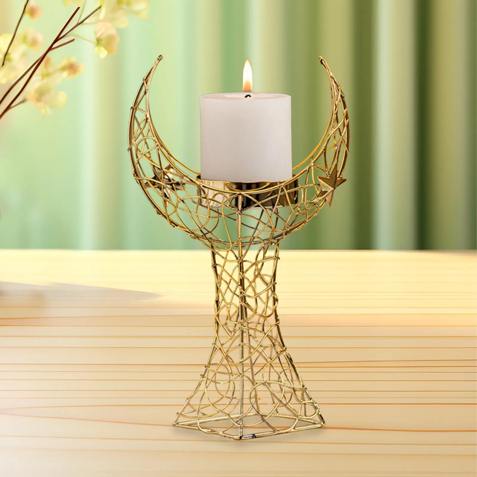 Elegant Candle Holder Crescent Tower Shaped Metal Ornament Centerpiece for Festive Celebration Dining Table Wedding Anniversary