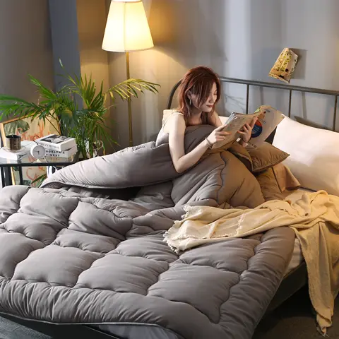 Grey Thick Quilted Winter Hotel Style Quilt Comforter Queen King Soft Winter Quilt Very Warm 220x240 Quilts Blanket