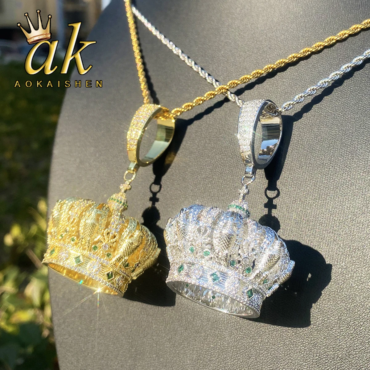 Aokaishen Iced Out Paris Vintage Crown Necklace Pendant for Queen Real Gold Plated Cubic Zirconia Hip Hop Jewelry