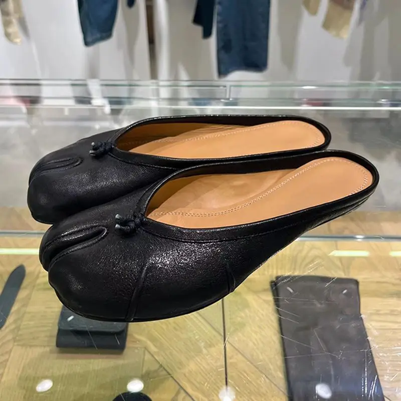 Women Split Toe Slippers Tabi Ninja Slip Flats Round Toe Ladies Shallow Lazy Slip On Boat Slingback Mules Shoes Soft Loafers