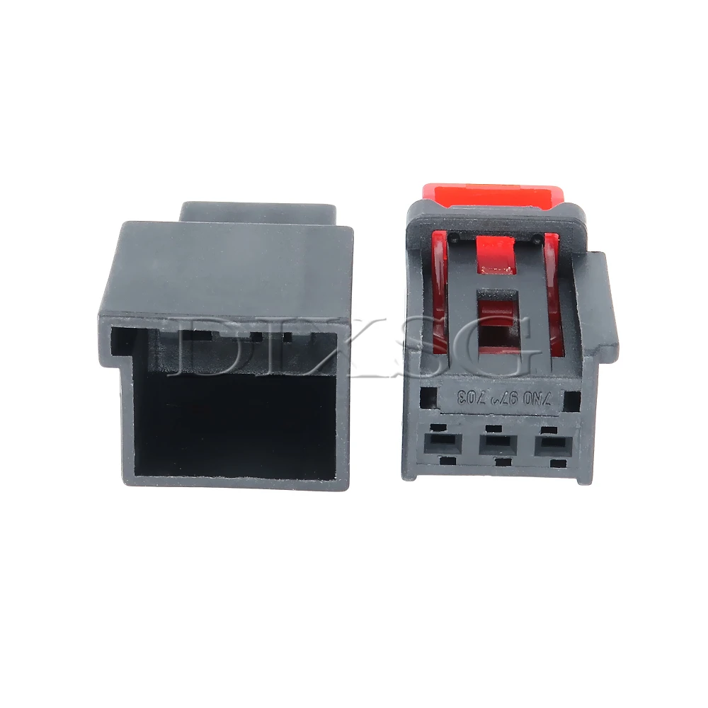 1 Set 3 Pin 5K0972713 7N0972703 Car Tail Light Plug for VW Volkswagen T-Roc Magotan Audi Golf Automotive Accessories