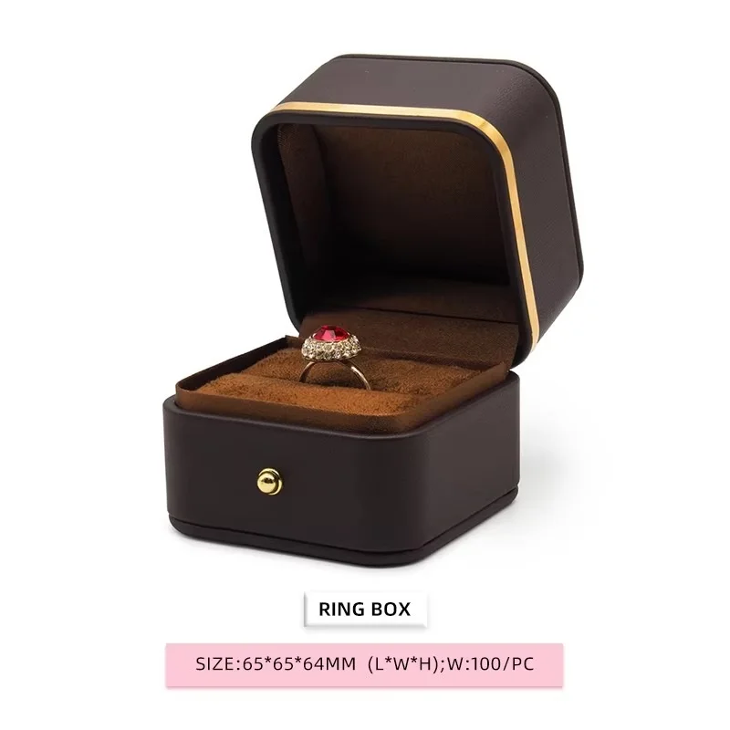 UOGE Elegant Light Luxury Brown PU Leather Jewelry Organizer for Pendant Necklace Ring Bracelet Gift Packaging