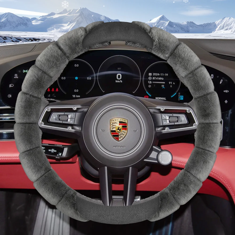 

Подходит для плюшевого чехла на руль Porsche, модный зимний морозостойкий и теплый чехол для Cayenne, Macan, 911, Panamera, 718, Taycan и других моделей, черный и серый ​ Белые и фиолетовые аксессуары